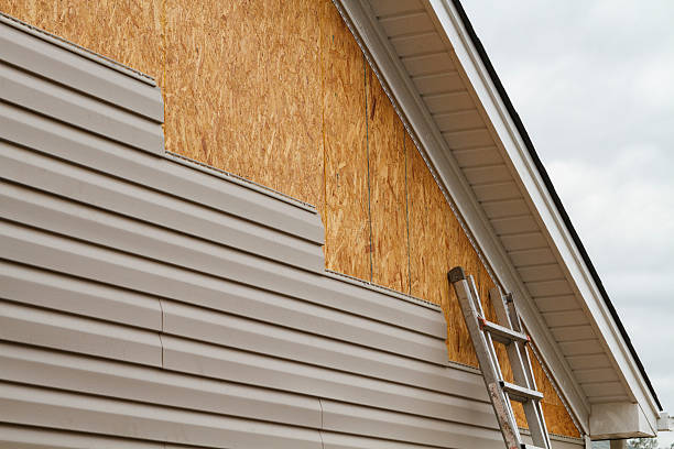 24/7 Emergency Siding Repair experts in Hope Mills, NC